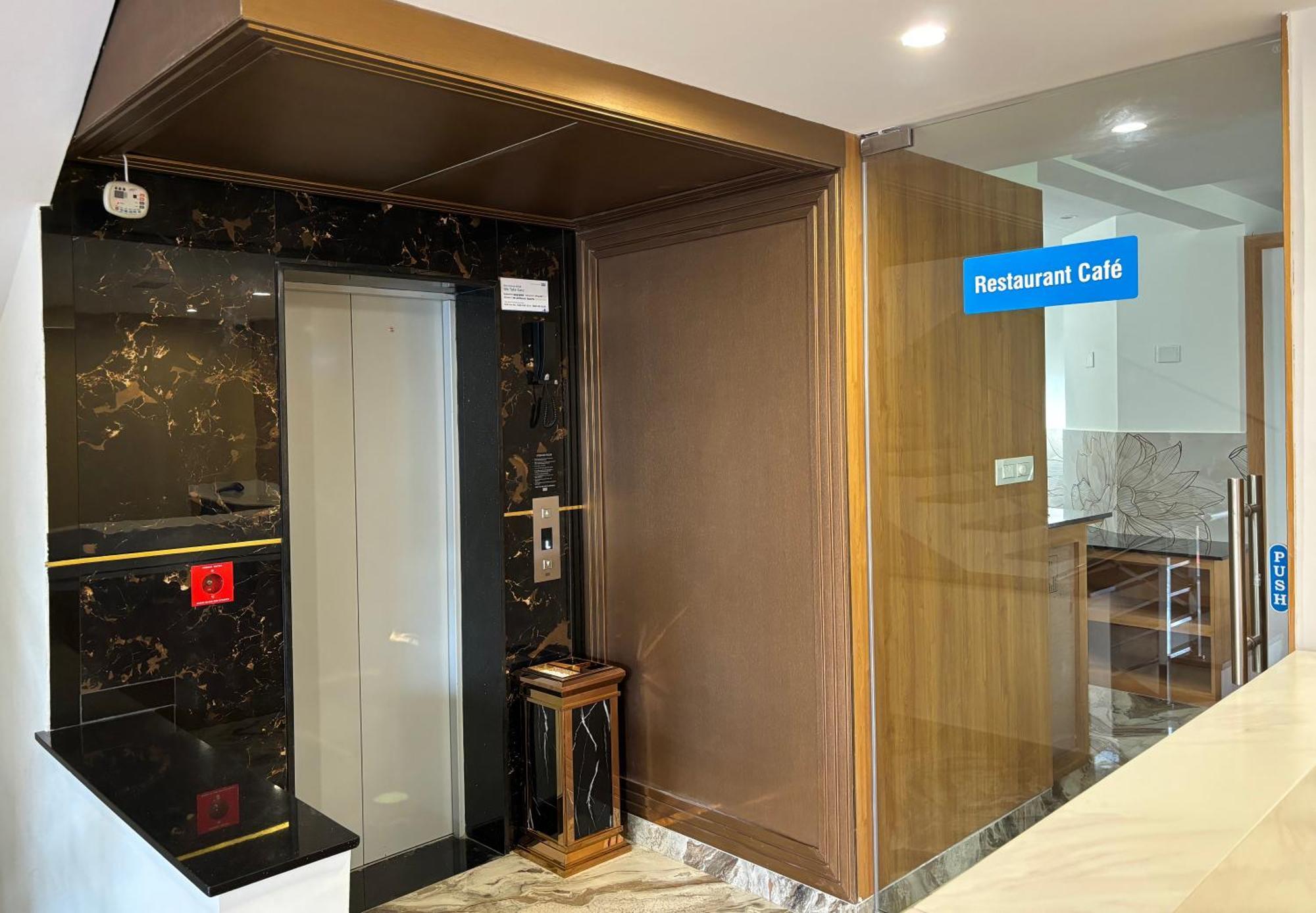 Hotel Sterling Plaza- Bangalore International Airport Dod Jala Екстериор снимка