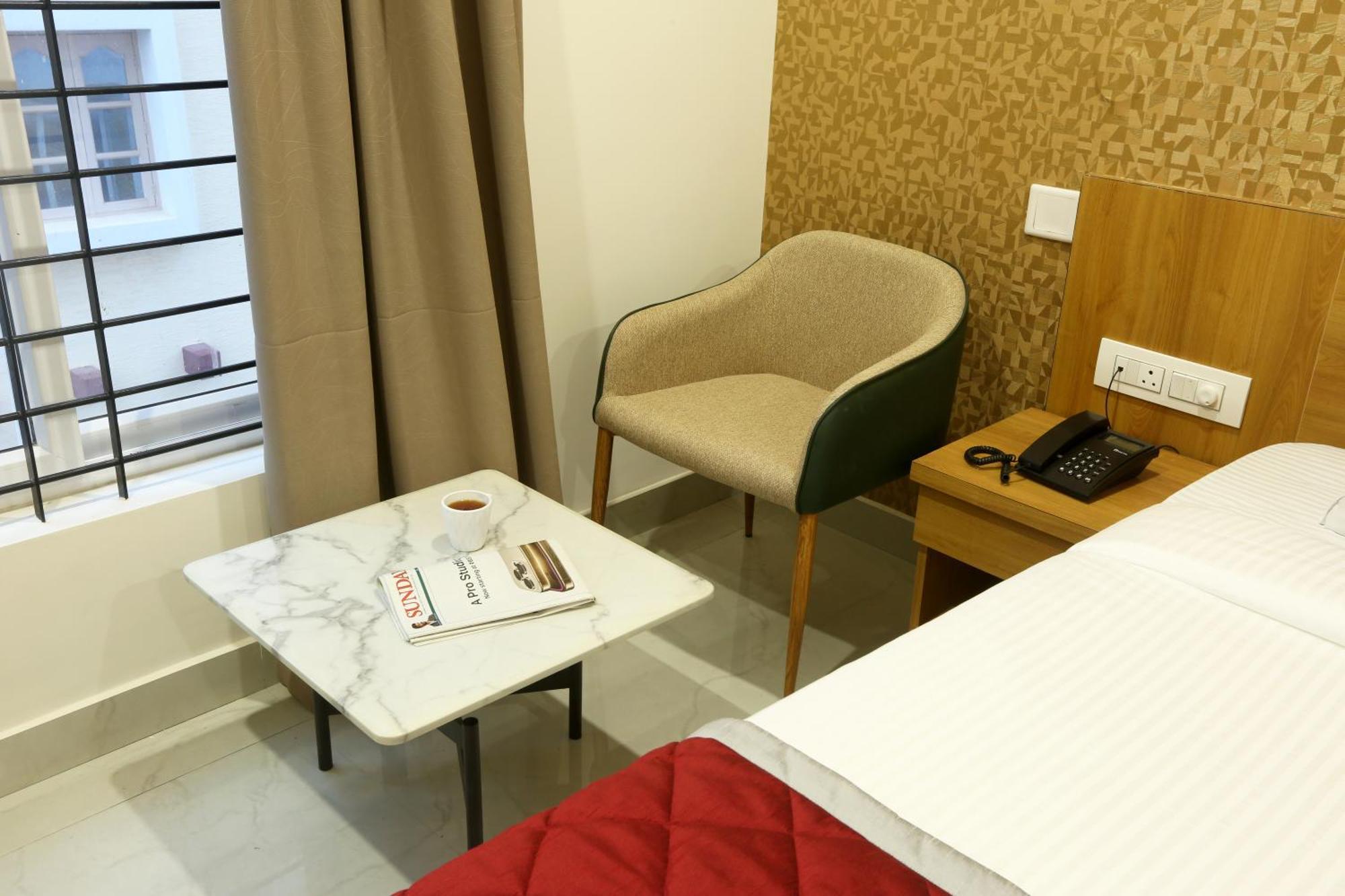 Hotel Sterling Plaza- Bangalore International Airport Dod Jala Екстериор снимка