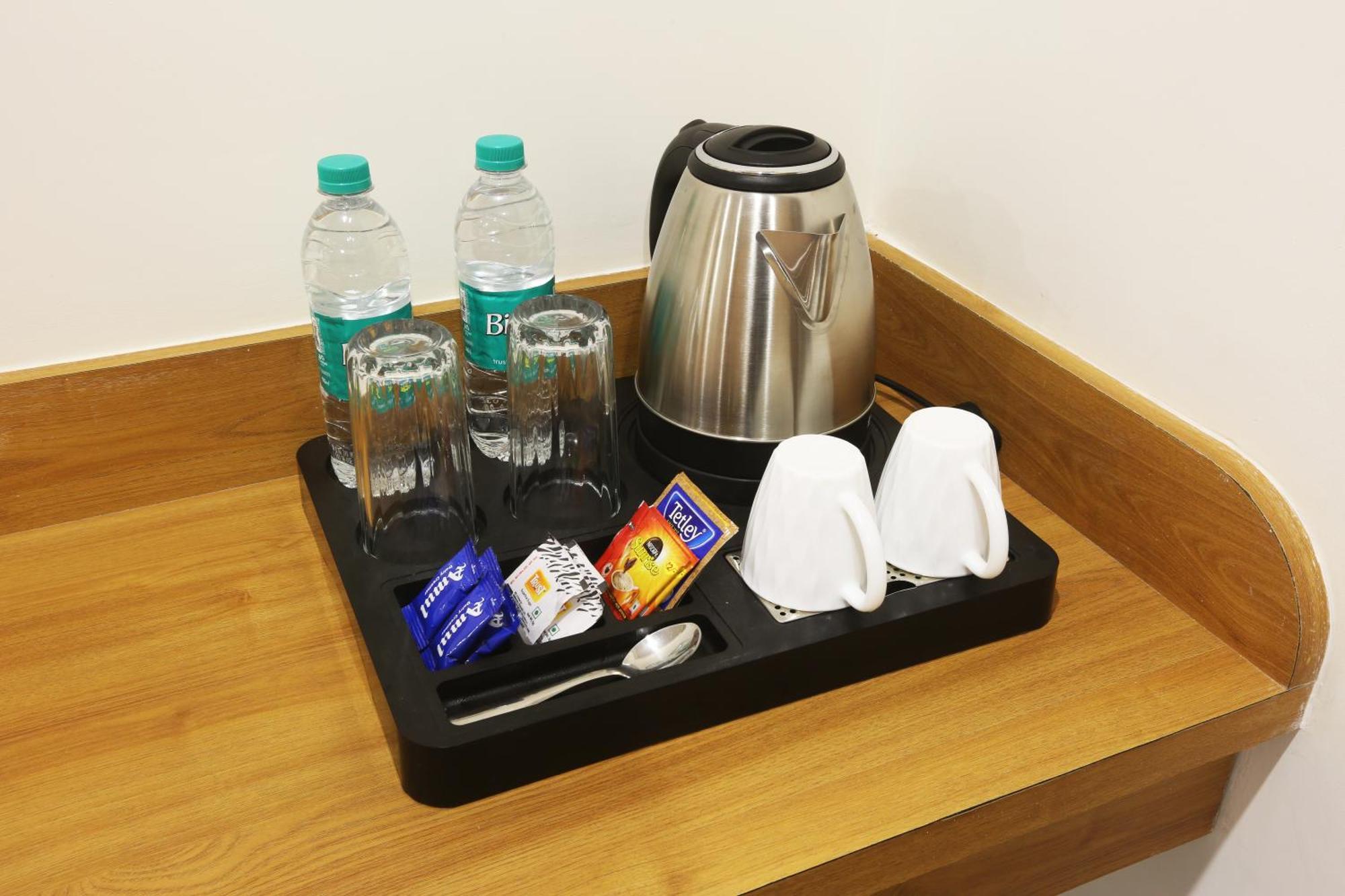 Hotel Sterling Plaza- Bangalore International Airport Dod Jala Екстериор снимка